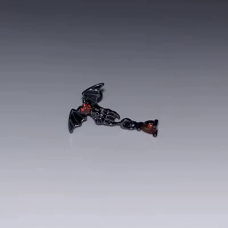 Темная Spider Red Zircon призрак коготь ухо кость ногти сладкие и крутые персональные гот любовь крылья кохлеаров ногти серьги