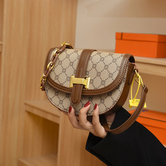 高級感包包女2022新款時尚小眾設計腋下單肩包百搭洋氣女包斜挎包