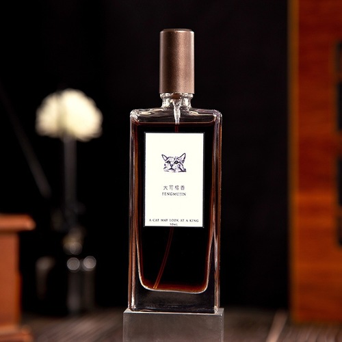 Feng hibiscus temple capital sandalwood sandalwood perfume for men and women with natural light fragrance niche students fresh and neutral