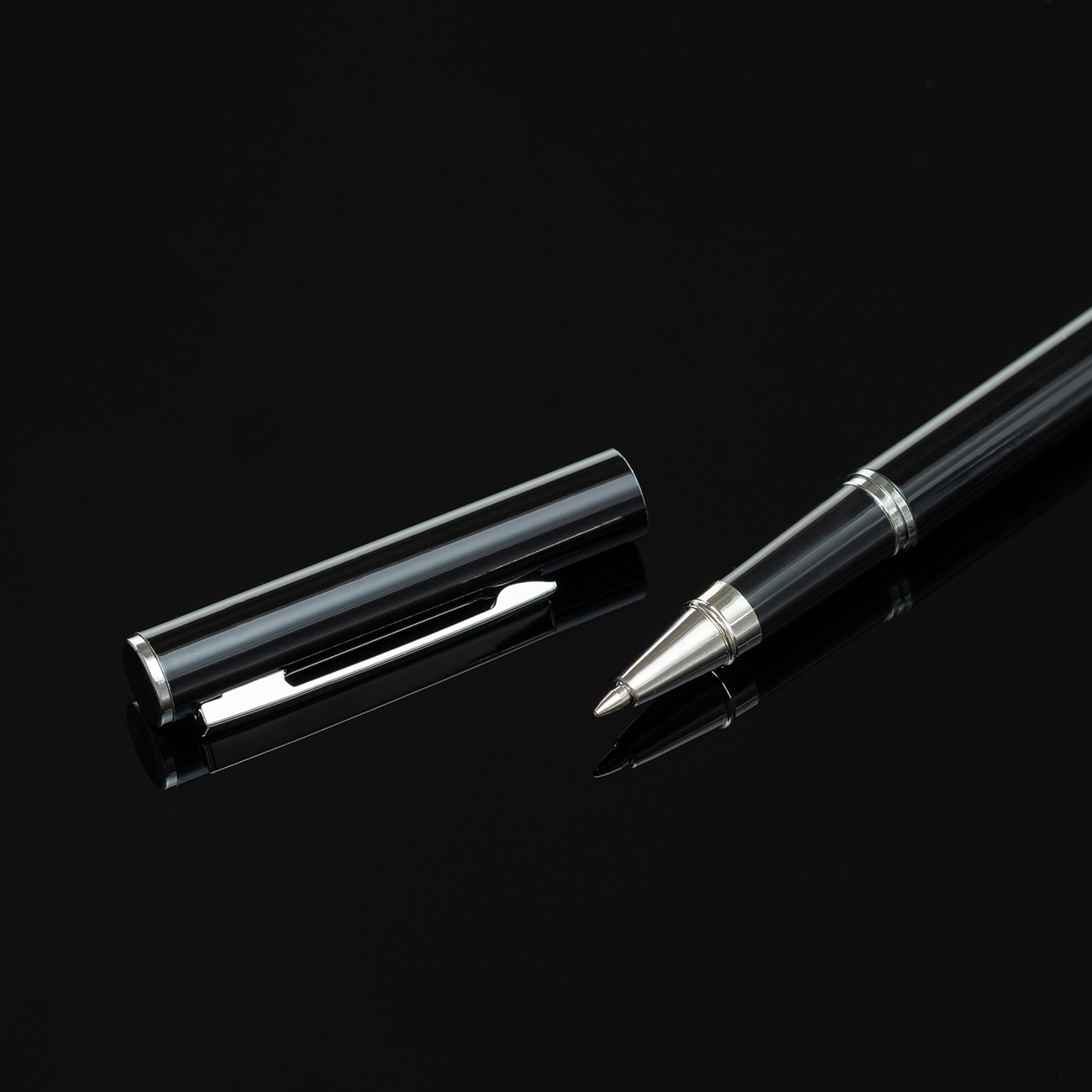 Fábrica directa de pluma de firma metálica pluma de publicidad negra logotipo de alta calidad pluma comercial neutral pluma al por mayor