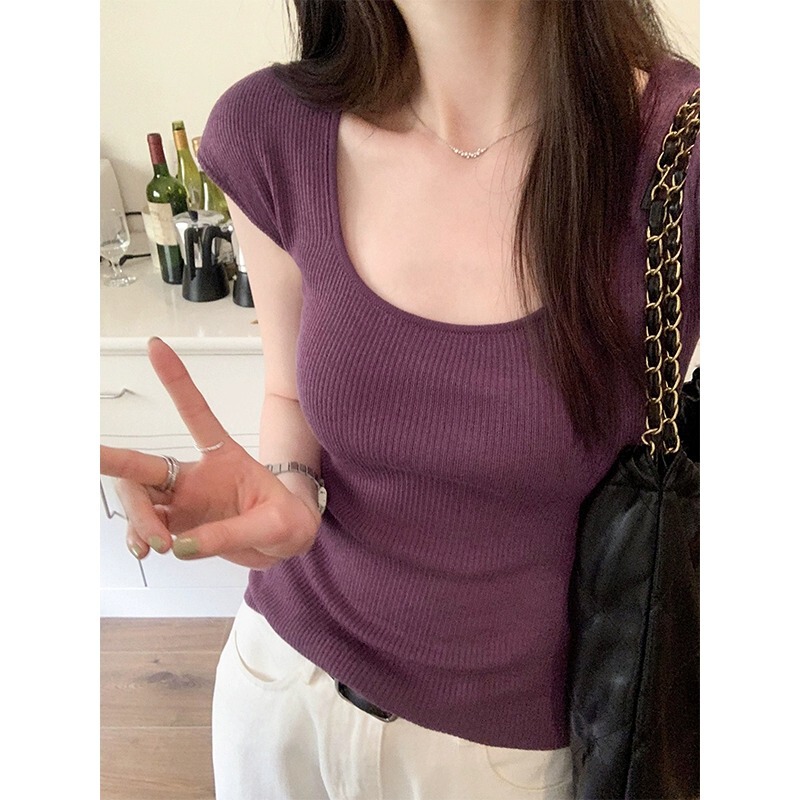 A generation of hair spring and summer Korean temperament short sleeve sweater women's interior slim slim solid color thin top