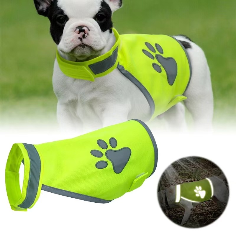 新型犬服安全ベスト蛍光緑反射犬爪金毛拉不拉多ハス奇通気犬tシャツ