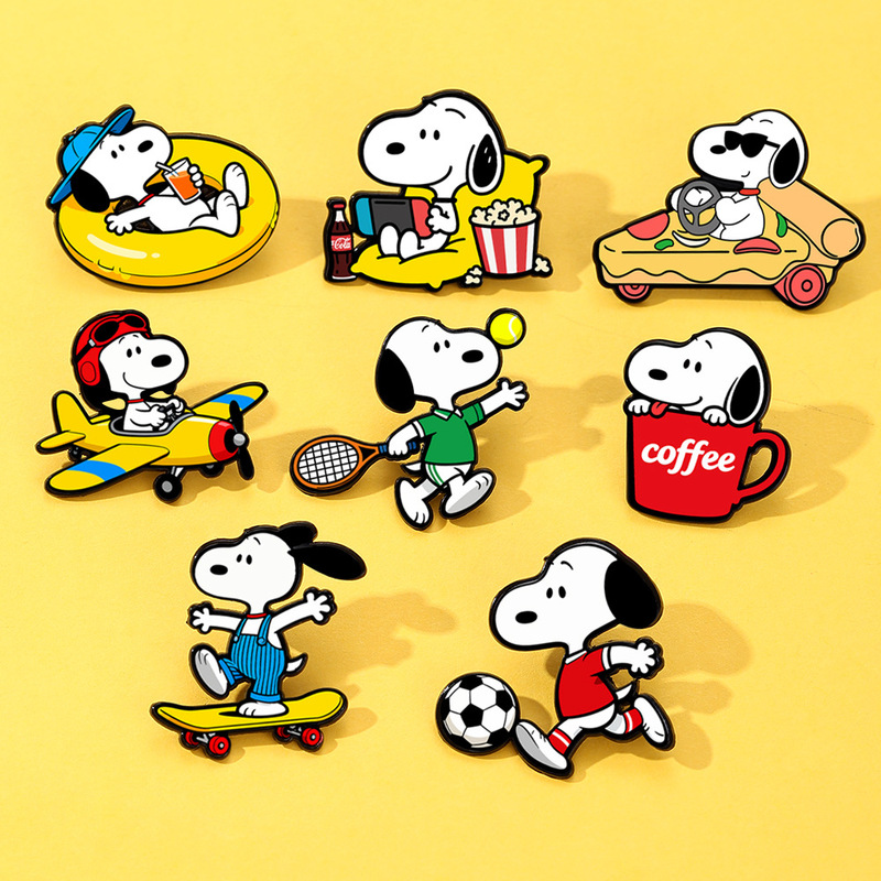 Cute Cartoon Snoopy Series Metal Badge Set Brooch Pin Creative Anime Children's Gift Accessories