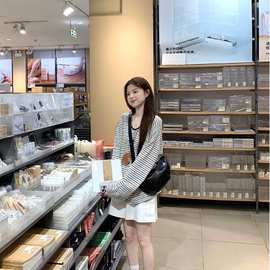原版色织雪花韩系休闲风黑白条纹长袖t恤女早秋气质宽松慵懒上衣