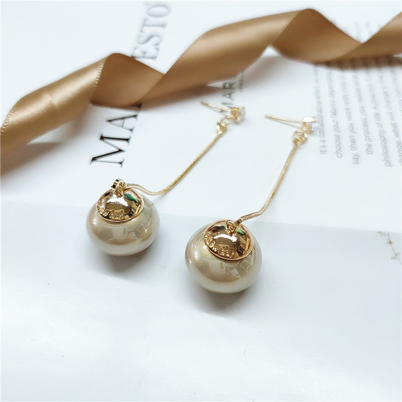 Korean Alloy Diamond Long Pearl Earrings Wholesale display picture 1