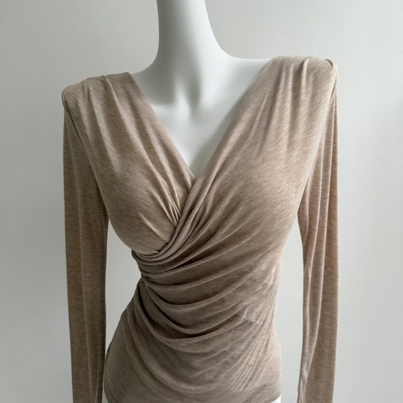 Lilith~ Stylish One-Shoulder Waist-Cinching Top That Enhances the Bust, Suitable for Autumn and Winter, Slim-Fit Elastic Long-Sleeve Base Shirt for Women Lilith~ Stylish One-Shoulder Waist-Cinching Top That Enhances the Bust, Suitable for Autumn and Winter, Slim-Fit Elastic Long-Sleeve Base Shirt for Women