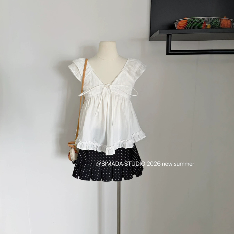 French-Style Sweet Top~V-Neck Lace Patchwork Ruffled Blouse for Women, Jacquard Ruched Small Flutter Sleeve Babydoll Shirt