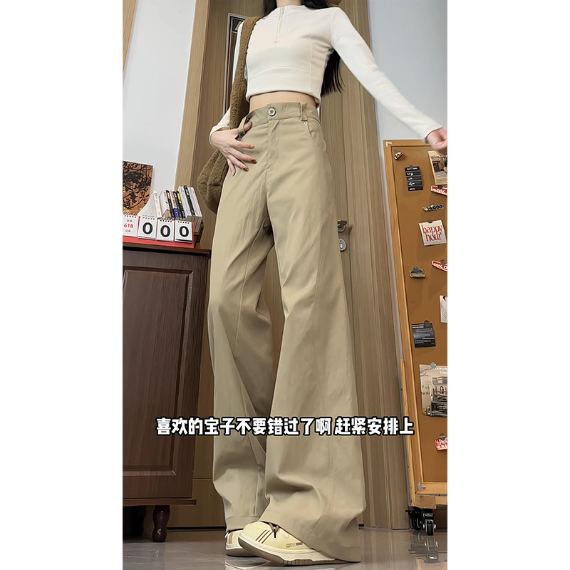 카키색