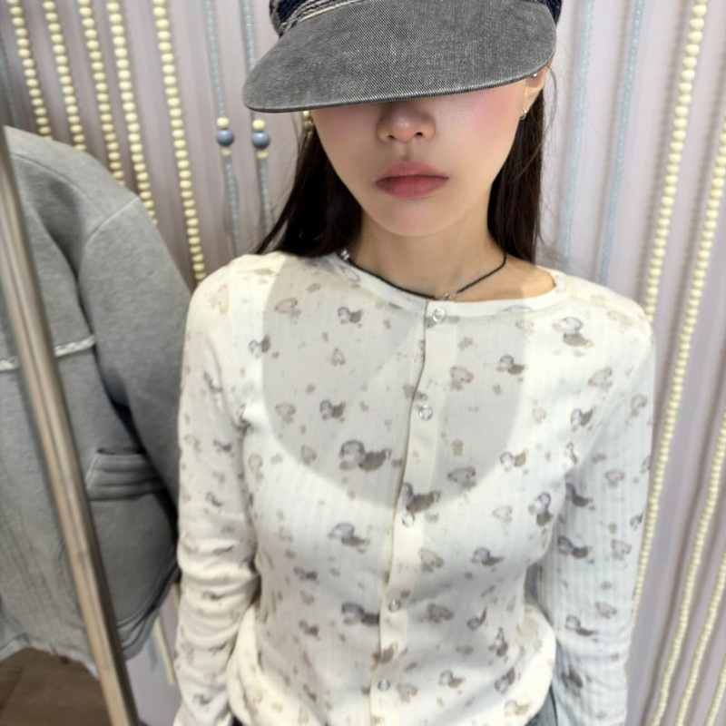 Cute Animal Print All-Over Long-Sleeve T-Shirt with Hidden Button Cardigan Style for Girls