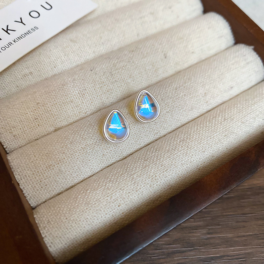 Pendientes de perlas de flor de circón de aguja de plata, pendientes de lujo de alta gama de lujo ligero exquisito, pendientes de todo fósforo blanco de moda de nicho al por mayor