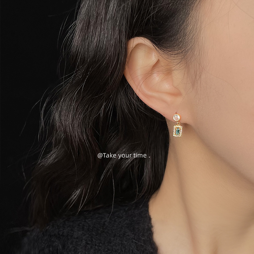 1_0004_亮眸模特水印1 拷贝 2