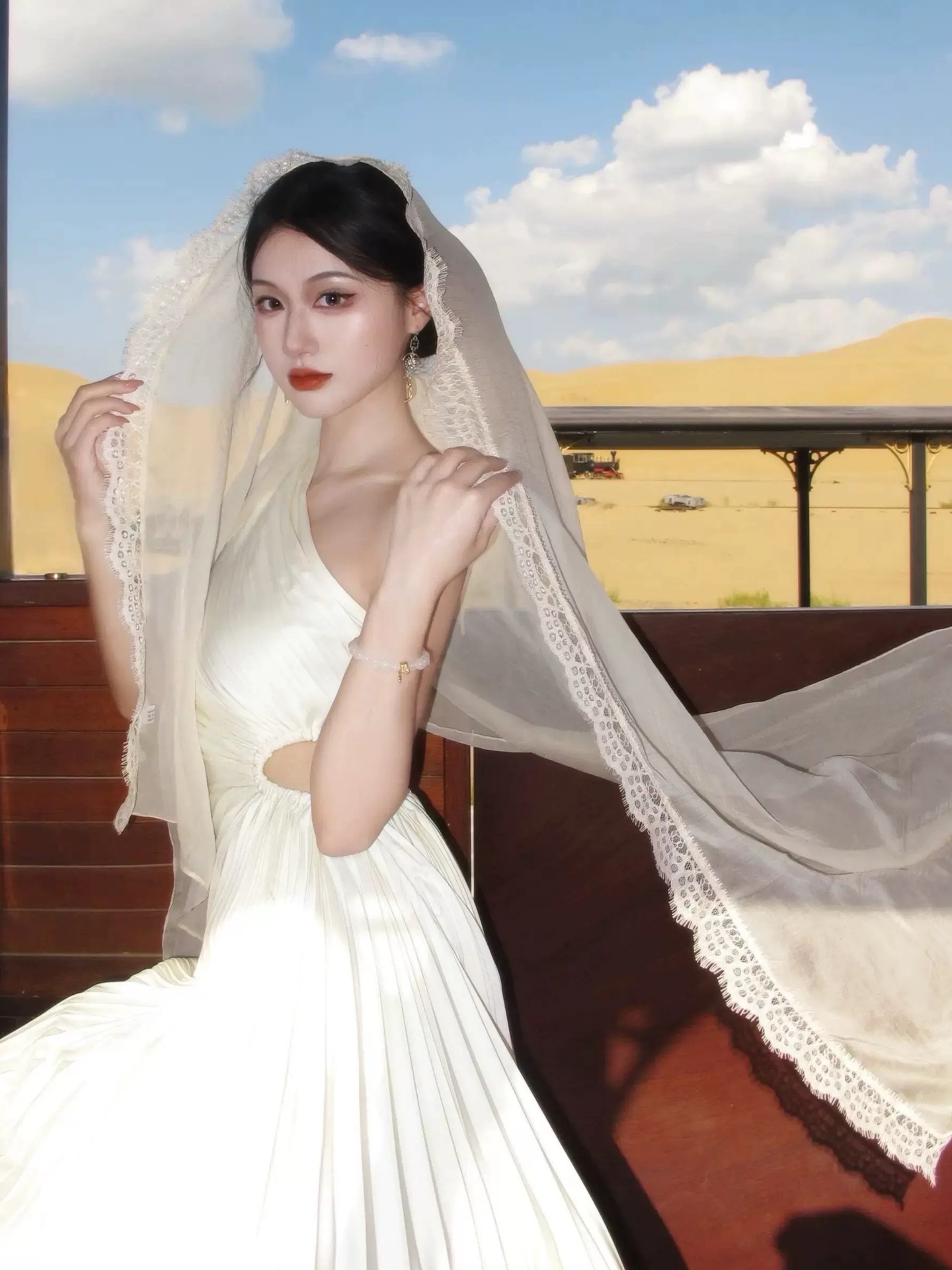 Milk white lace