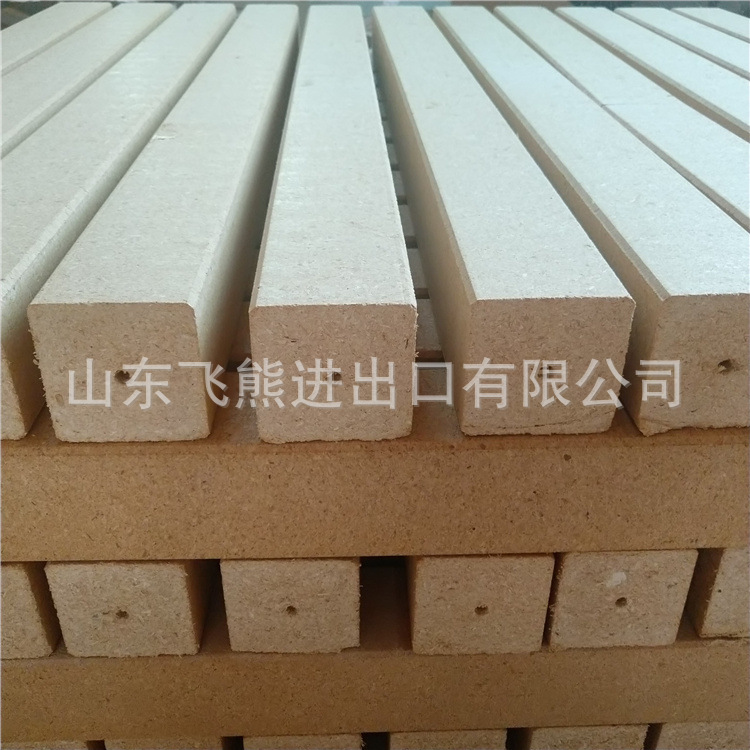 工厂供应锯末墩刨花墩木屑墩托盘脚墩握钉力强不掉渣价格优惠