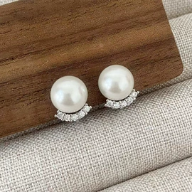 耳夹;耳钉;耳环