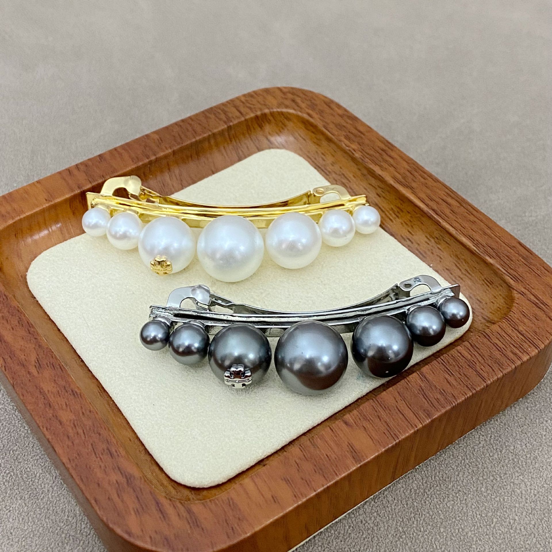 European and American Fashion Light Luxury Simple Commuter Inlaid Large and Small Faux Pearl Niche Design Exquisite Temperament Barrette Hair Clip