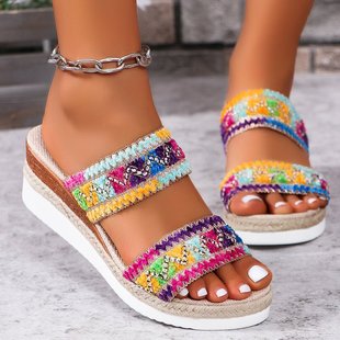 2024 Summer New Fashion All-match Foreign Trade Large Size Casual Flat Head Canvas Wedge Wedge Wide Strap Sandals