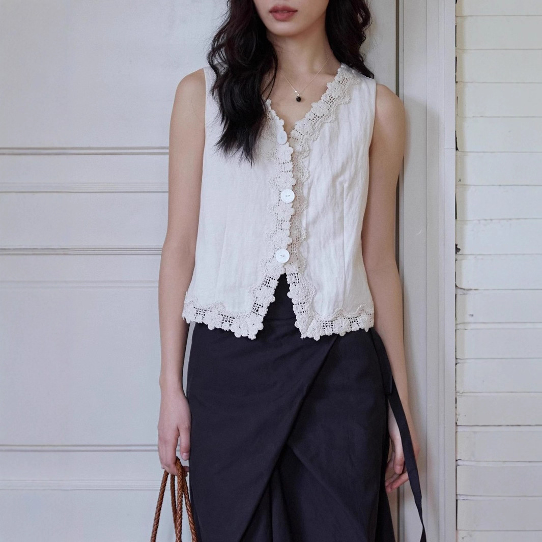 Mixabo French Apricot Lace V-Neck Vest Women's Summer Design Vest Sleeveless Pleated Texture Top