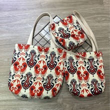 �½�������ɫ�������L�μ�������R˹���yб���Ů�����Æμ��