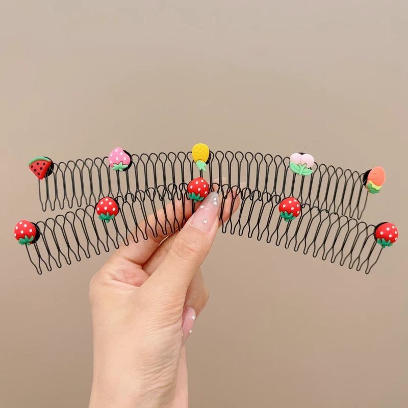 32 # 빨간 딸기 만화 과일 2개