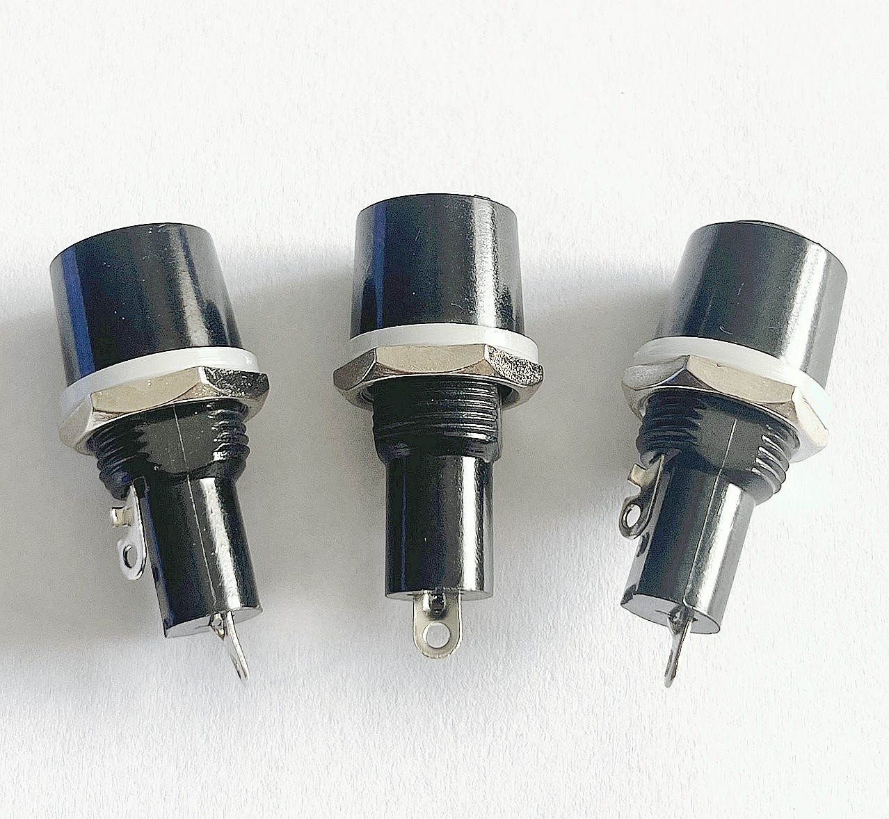 5x20 6*30 30A40A保险丝座 10A 250V 面板安装 开孔15mm 保险管座