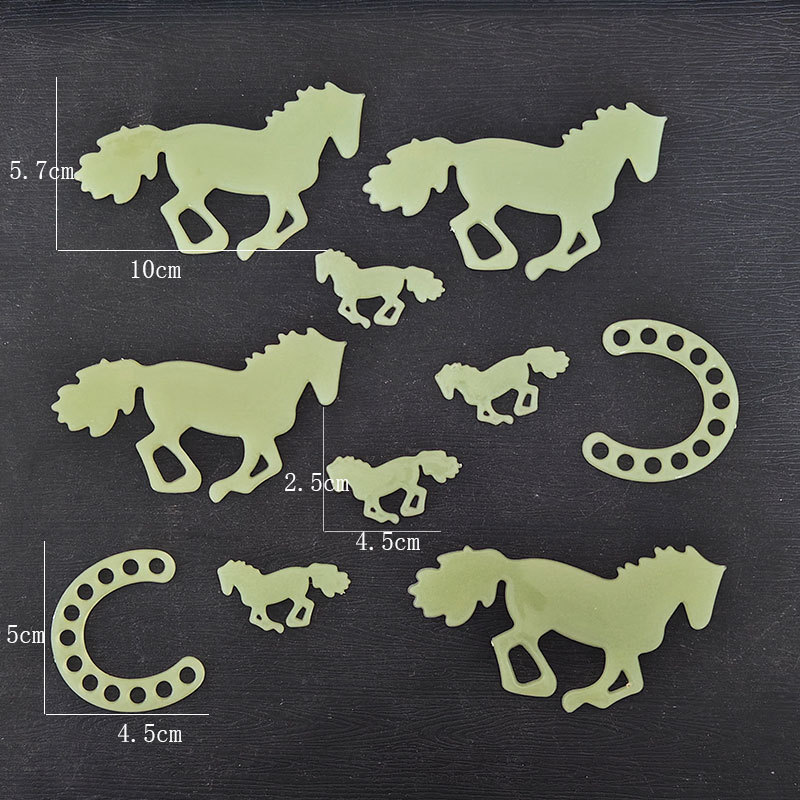 Animales pegatinas de pared luminosas flores plantas delfines peces dibujos animados juguetes transfronterizos pegatinas de refrigerador fluorescente pegatinas de ventanas luminosas