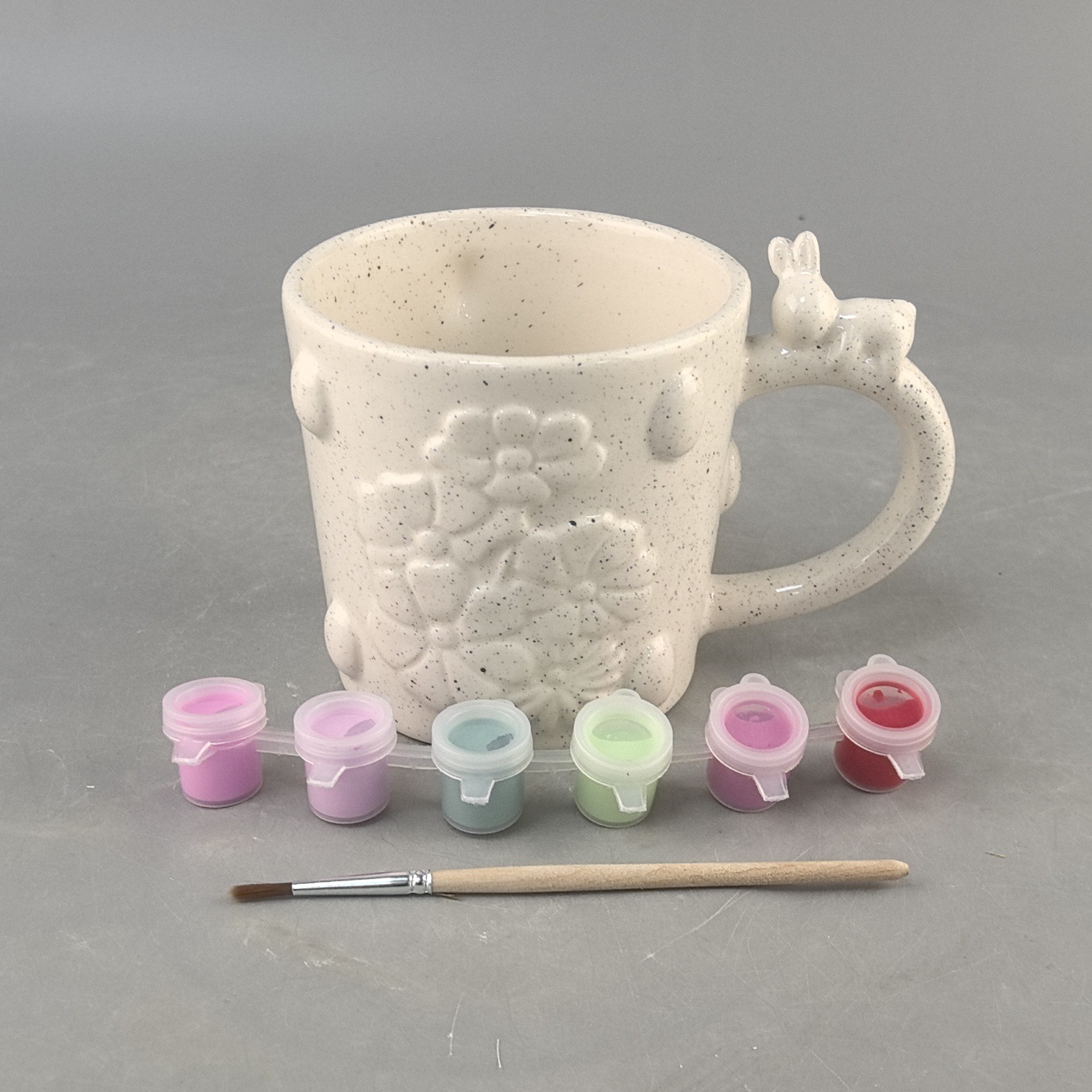 Artístico simple DIY en el mango de conejo encantador taza de cerámica inswind personalidad creativa taza de café casera