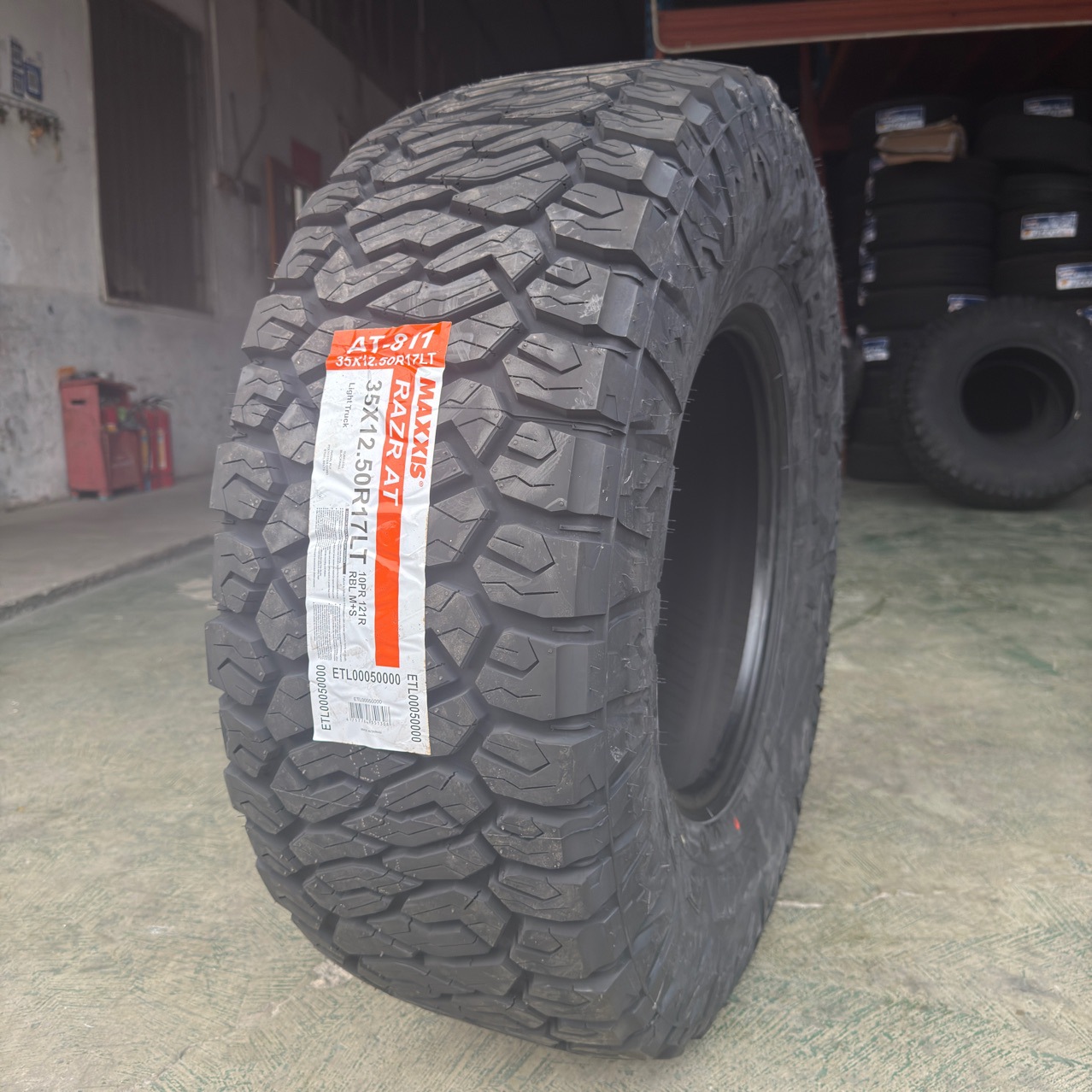 Maxxis At811 Off-Road Tires 285/70R17 35X12.5R17 37X12.5R17 Suitable for Wrangler