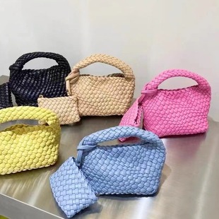 Advanced Sense Niche Design Handmade Woven Bag Mini Coin Purse Vegetable Basket Hand-held Chain Phone Bag Crossbody Bag