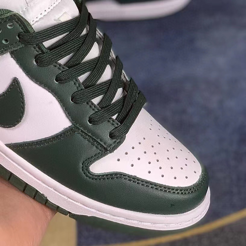 Putian puro original AJ Panda invertido DUNK bajo-top de los hombres y zapatos de las mujeres de pareja zapatos del tablero del todo-fósforo AJ4 Deportes zapatos de Baloncesto