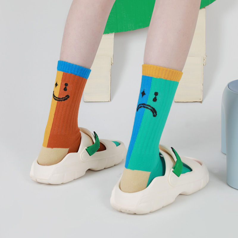 Original women's socks color matching tube sports casual socks deodorant sweat-absorbent socks men's socks manufacturers wholesale Zhuji socks factory