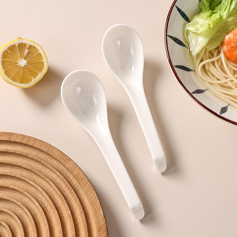Large White Ceramic Soup Spoon With Long Handle For Home Kitchen_voghion.com