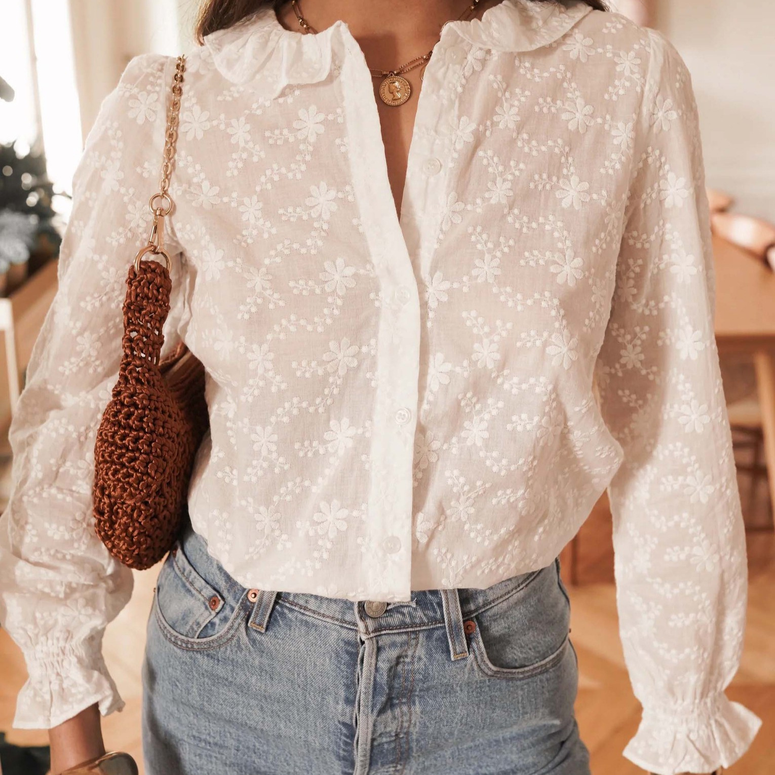 Comercio exterior Europa y América ropa de mujer primavera y otoño collar de loto francés camisa de algodón jacquard bordado camisa de temperamento de mujer