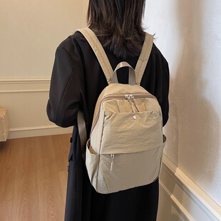 Backpack Women's 2024 New Fashionable Lightweight Backpack Large Capacity Student Schoolbag Nylon Travel Bag Commuter Women's Bag