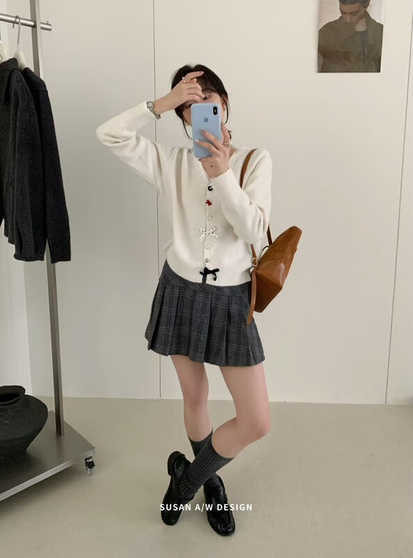 苏珊 文艺复古蝴蝶结慵懒针织衫女2025秋冬款设计感软糯毛衣27335|undefined