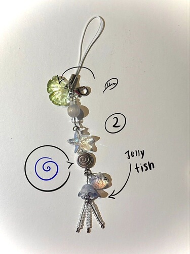 [Jellyfish Attraction] Beaded mobile phone chain, small pendant, girly heart camera chain, cute niche ins style pendant