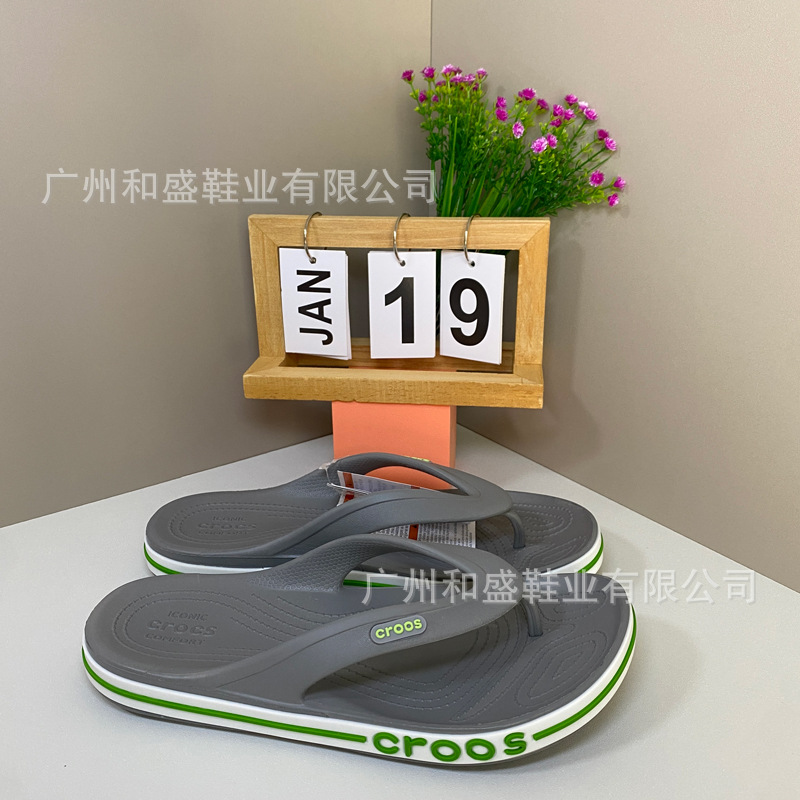 Chanclas Cross Baya para exteriores, zapatos de playa antideslizantes para hombre y mujer, sandalias tipo thong y clogs para parejas.