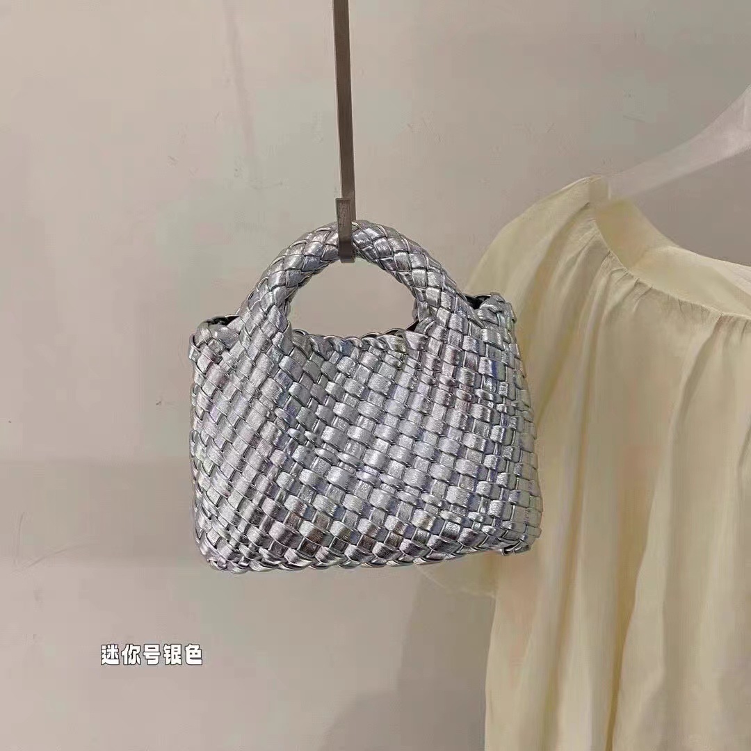 체인 + 우븐 라이너가 있는 실버