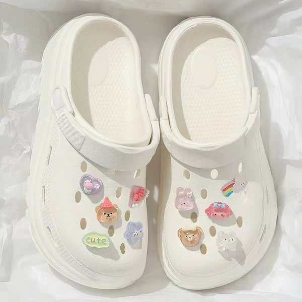 01 Hole shoes white [Rainbow Rabbit]