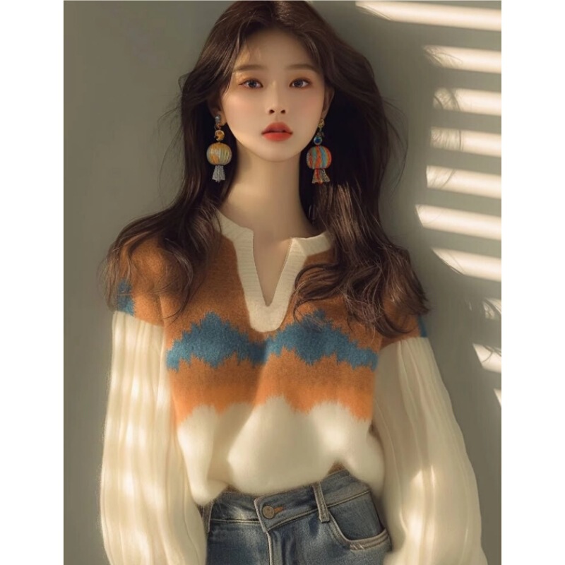 Early Autumn New Hot Top Niche Unique Chic Fashionable High-end Bohemian Printed Knitted Sweater