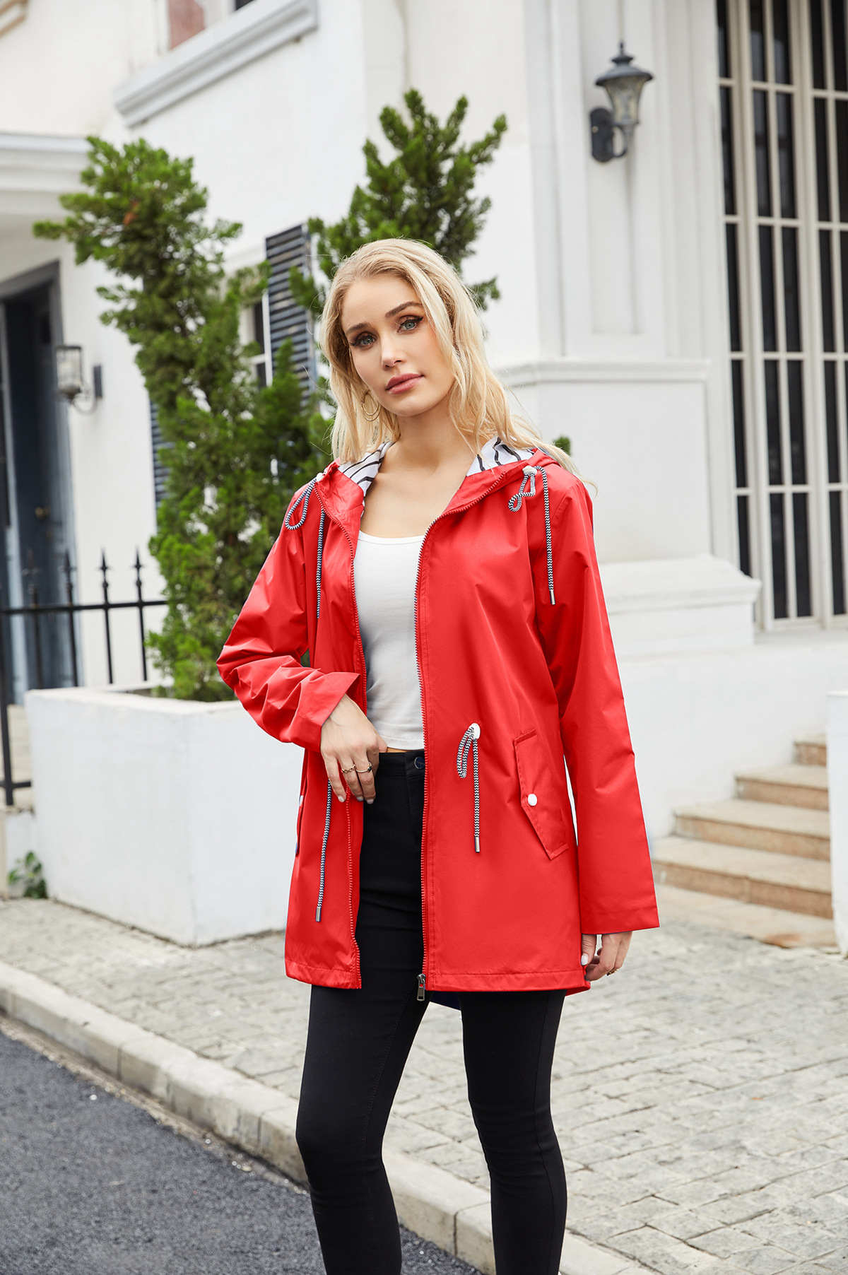 nieuwe lange mouwen anti-spatwater lange windjack dames capuchon gestreepte regenjas cross border plus size dameskleding_voghion.com