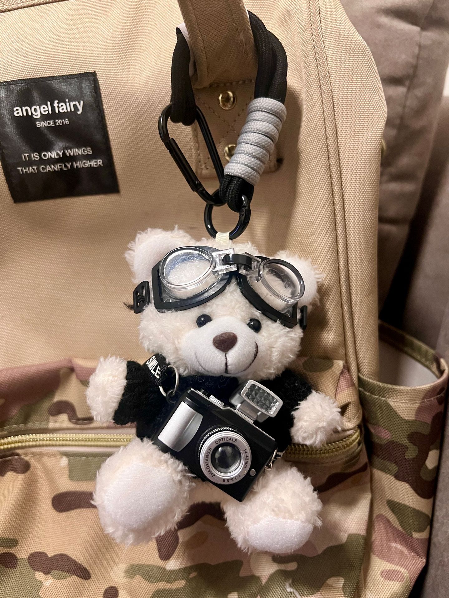 Cámara original oso lindo colgante de bolsa muñeca de felpa colgante de mochila colgante de pareja llavero regalo creativo