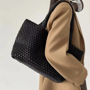 �羳�LС���������ذ��������μ�Ҹ�����ذ���ĸ��ͨ�ڰ���