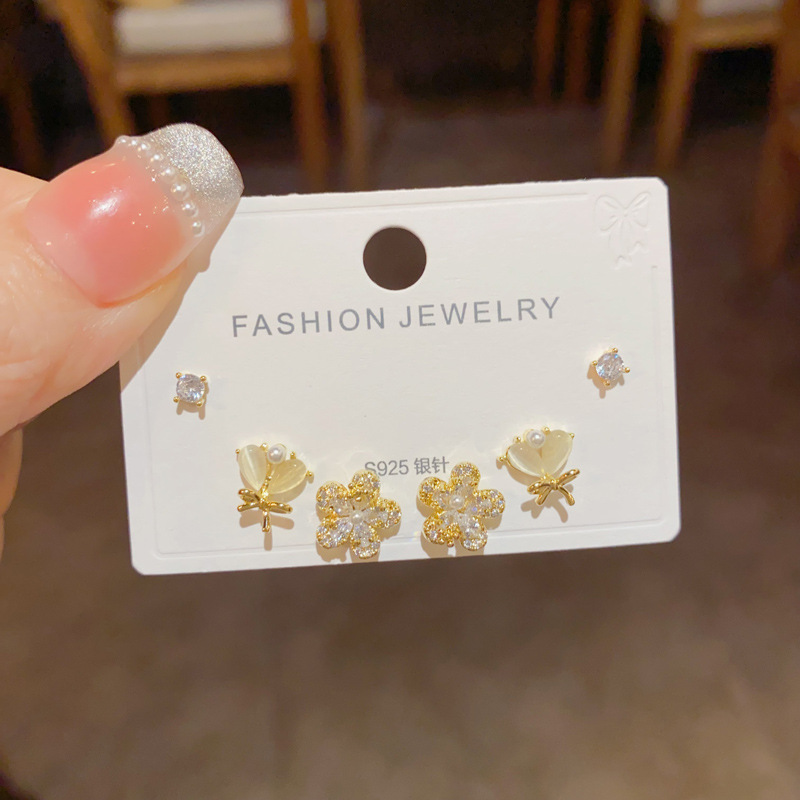 10g Weight 925 Sterling Silver Ear Needle Material 14K Gold Plated Plating Material Ear Studs Classification 1 Set Quantity Holiday, Daily Occasion Copper Material Flower Pattern Women's Gender Simple Style Style 1 Set Simple Style Flower Copper 14K Gold Plated Ear Studs 2