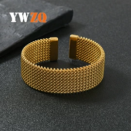 戒指;吊坠;项链