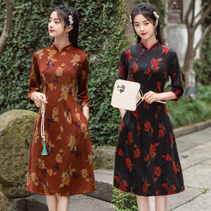 Retro chinese dress oriental qipao dress for women half length sleeve velvet daily cheongsam mother's  wedding party  plus size dress