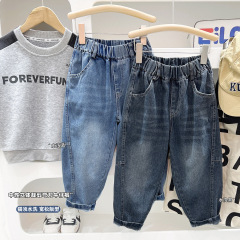 男の子ジーンズ子供パンツハンサムボーイ秋服2025新中大型子供春秋カジュアルジーンズ