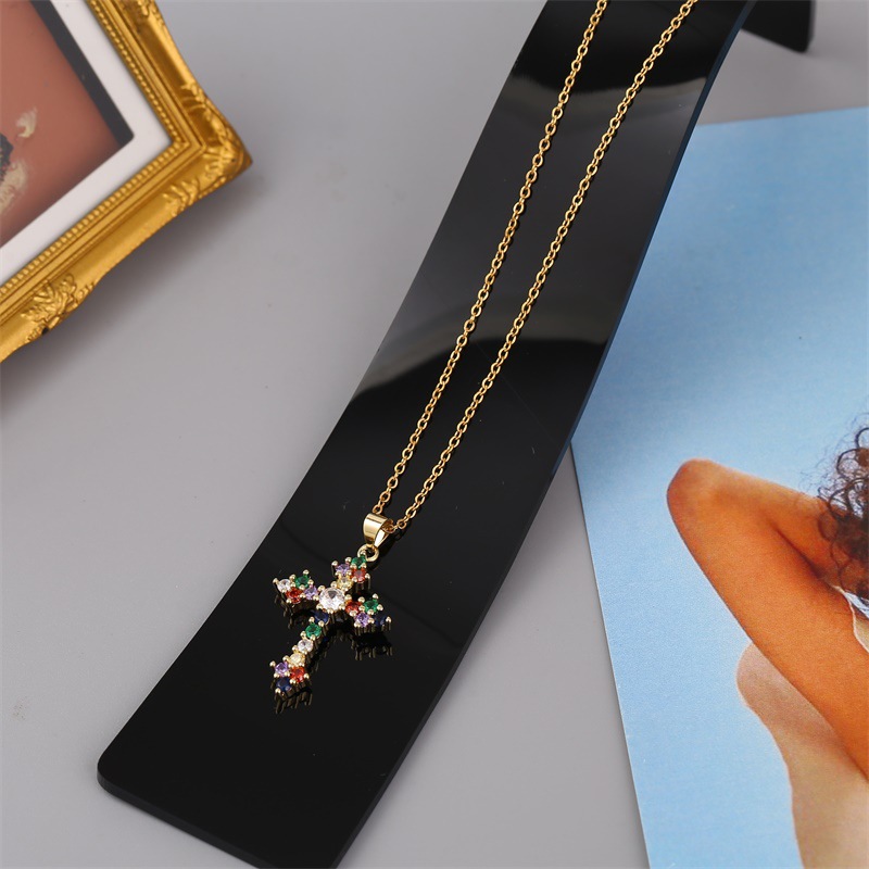 Colorful Cross Copper Inlaid Zirconium Necklace display picture 5