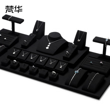 ���Sֱ���ߙn�錚չʾ���߽�ָ�朶��h���ɫ���w��м��ж���