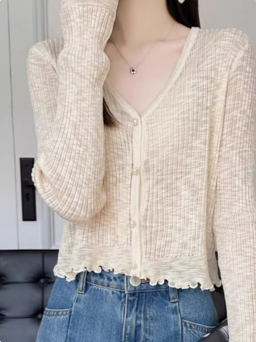 アイスニットのカーディガン女性の薄いコートのショールの短いタイプの外でスカートの日焼け止めのシャツの夏の上着のブラウスを合わせます。