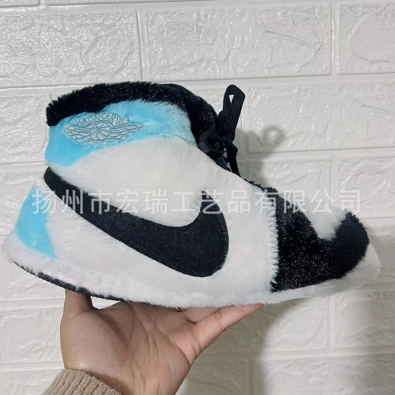 Zapatos de algodón zapatos de baloncesto aG zapatos de algodón gordo nuevos zapatos de estilo en línea zapatos de piso de casa de invierno zapatos gordos